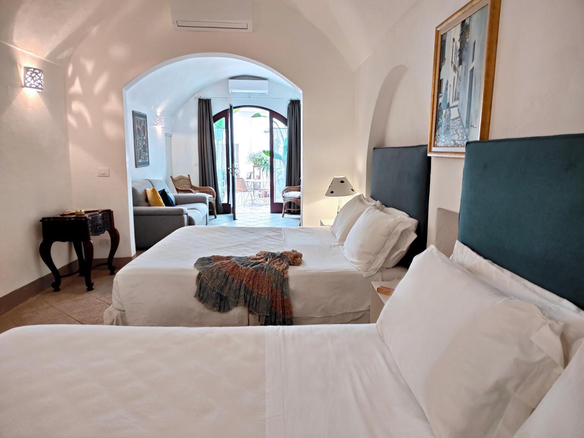 B&B Palazzo Del Capitolo - By I Bastioni San Domenico Gallipoli Ngoại thất bức ảnh