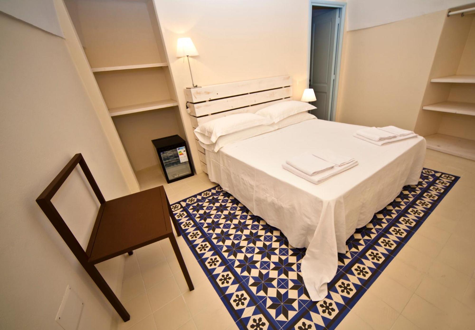 B&B Palazzo Del Capitolo - By I Bastioni San Domenico Gallipoli Ngoại thất bức ảnh
