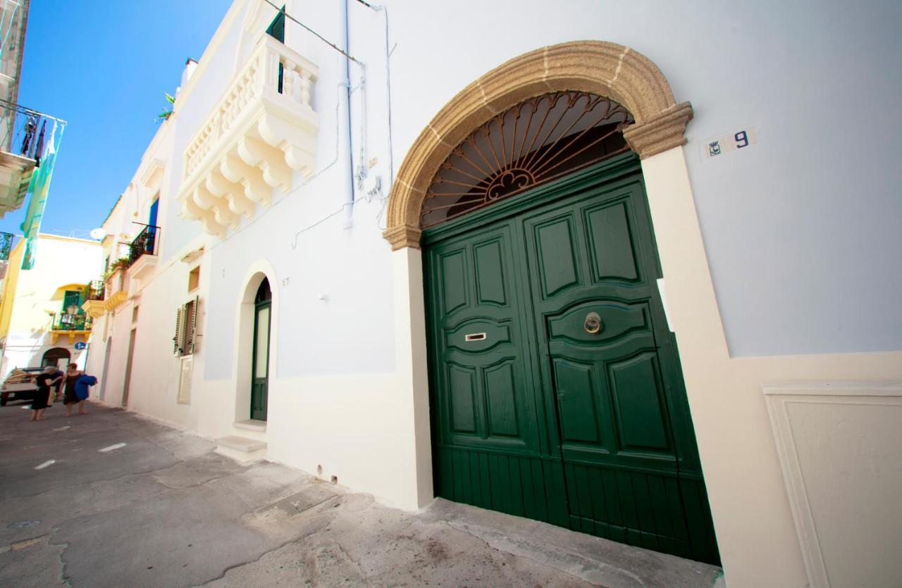 B&B Palazzo Del Capitolo - By I Bastioni San Domenico Gallipoli Ngoại thất bức ảnh